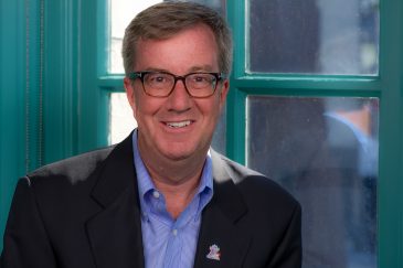 Environmental portrait of former Ottawa Mayor Jim Watson by an Ottawa headshot photographer