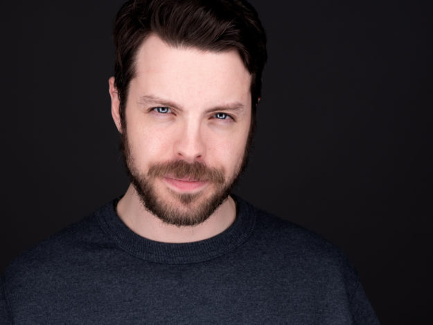 Ottawa Headshot Photographer headshotphotos.ca Todd Langille Headshot Photography